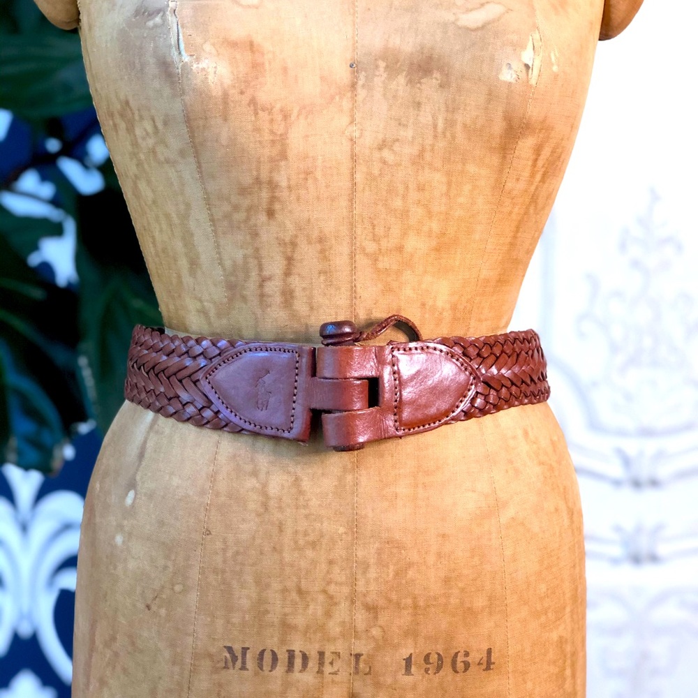 RALPH LAUREN Leather and Wood Toggle Belt
